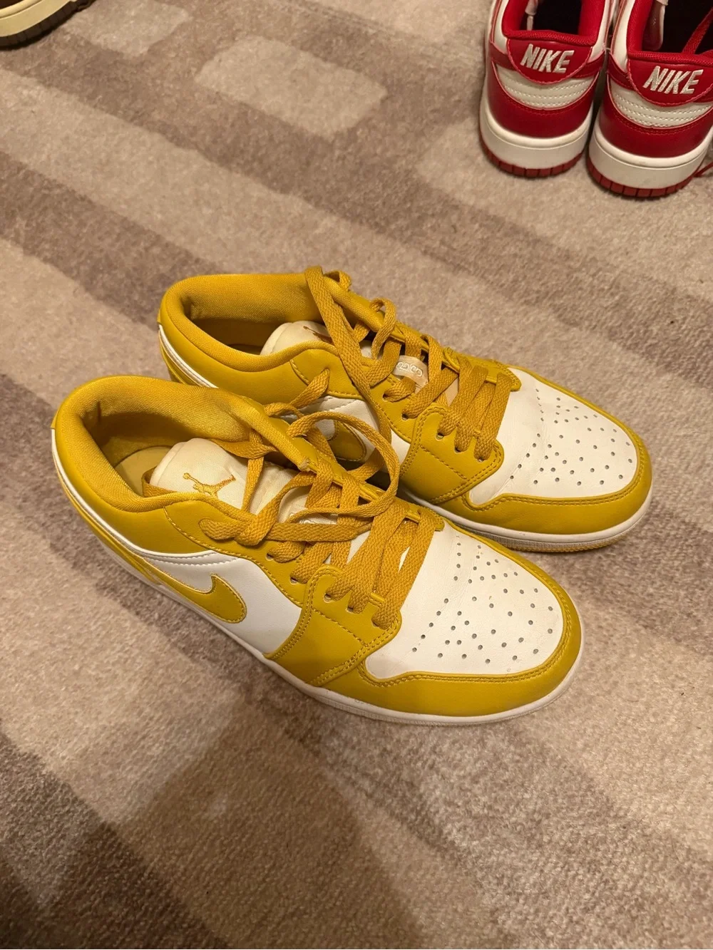 Jordan Low Top Sneakers - Yellow/White mens 7.5 women’s 9